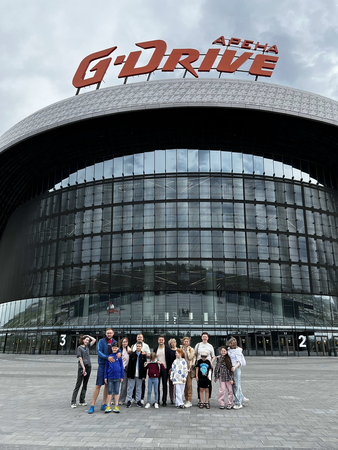 Состоялась долгожданная экскурсия по G-DRIVE Арене для резидентов Омской «ОПОРЫ РОССИИ»