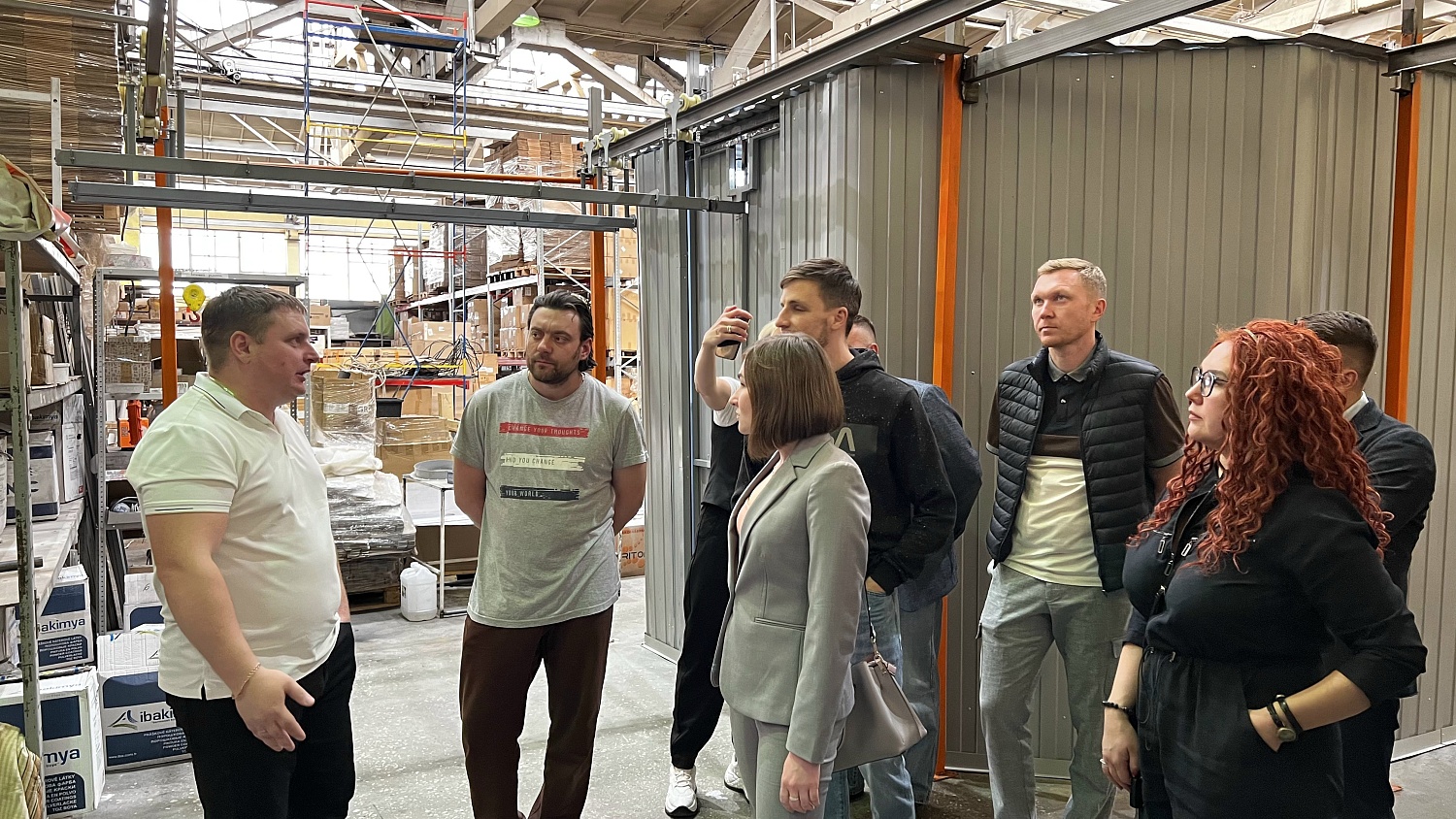 Комитет по промышленности омской «ОПОРЫ» посетил ООО «ТехСвет»