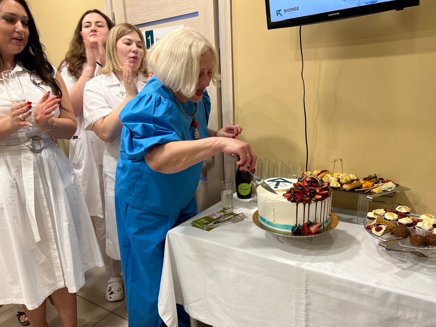 Не успокаиваться, не останавливаться, стремиться, выходить из зоны комфорта — с таким кредо движется по жизни омская предпринимательница Анна Муратова